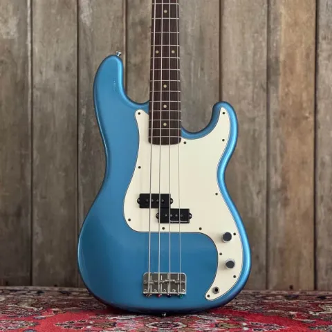 PRE-SALE: Edwards E-PB-95R/LT – Lake Placid Blue, 2013