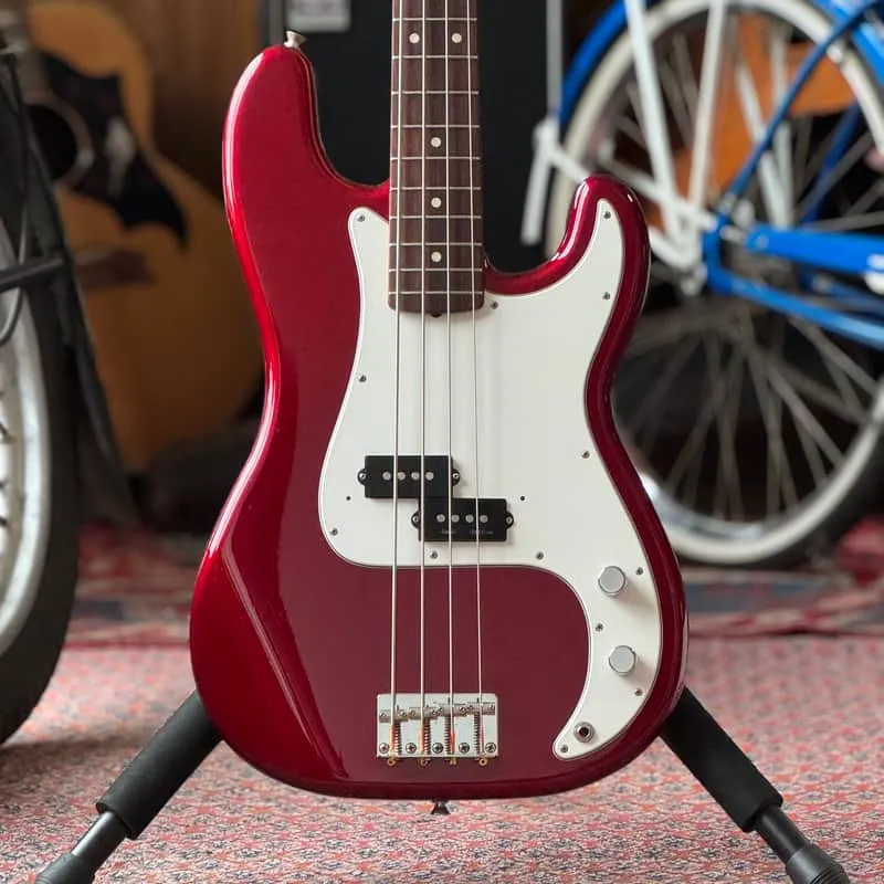 Fender Precision Bass ’62 Reissue – Old Candy Apple Red, CIJ 2006–2008