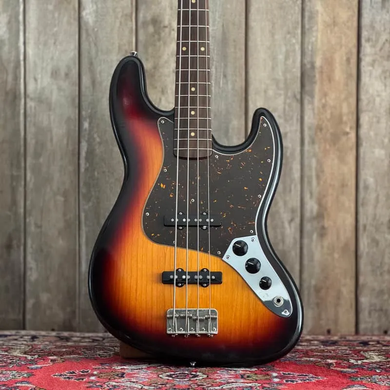 PRE-SALE: Edwards E-JB Series – 3-Tone Sunburst, 2012