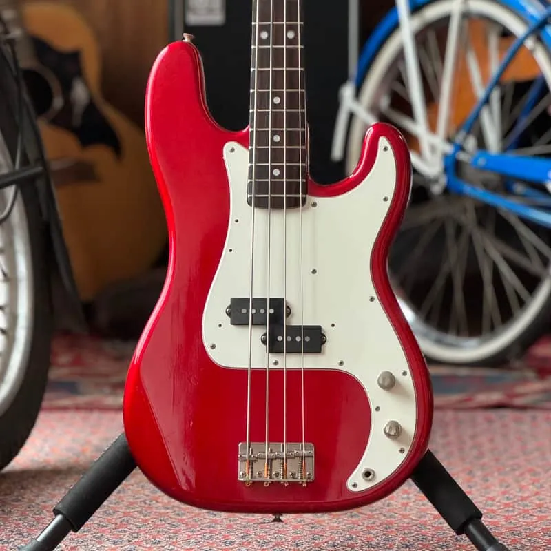 Tokai Hard Puncher PB40 – Candy Apple Red, ca. 1981