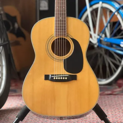 Yamaki FP-20 – Natural, ca. 1975, mit passivem Tonabnehmer